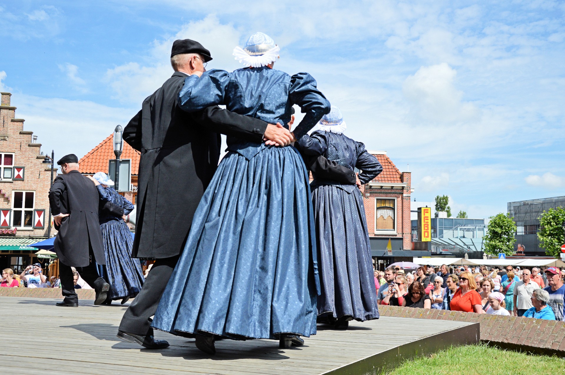 costumes tradition history free photo