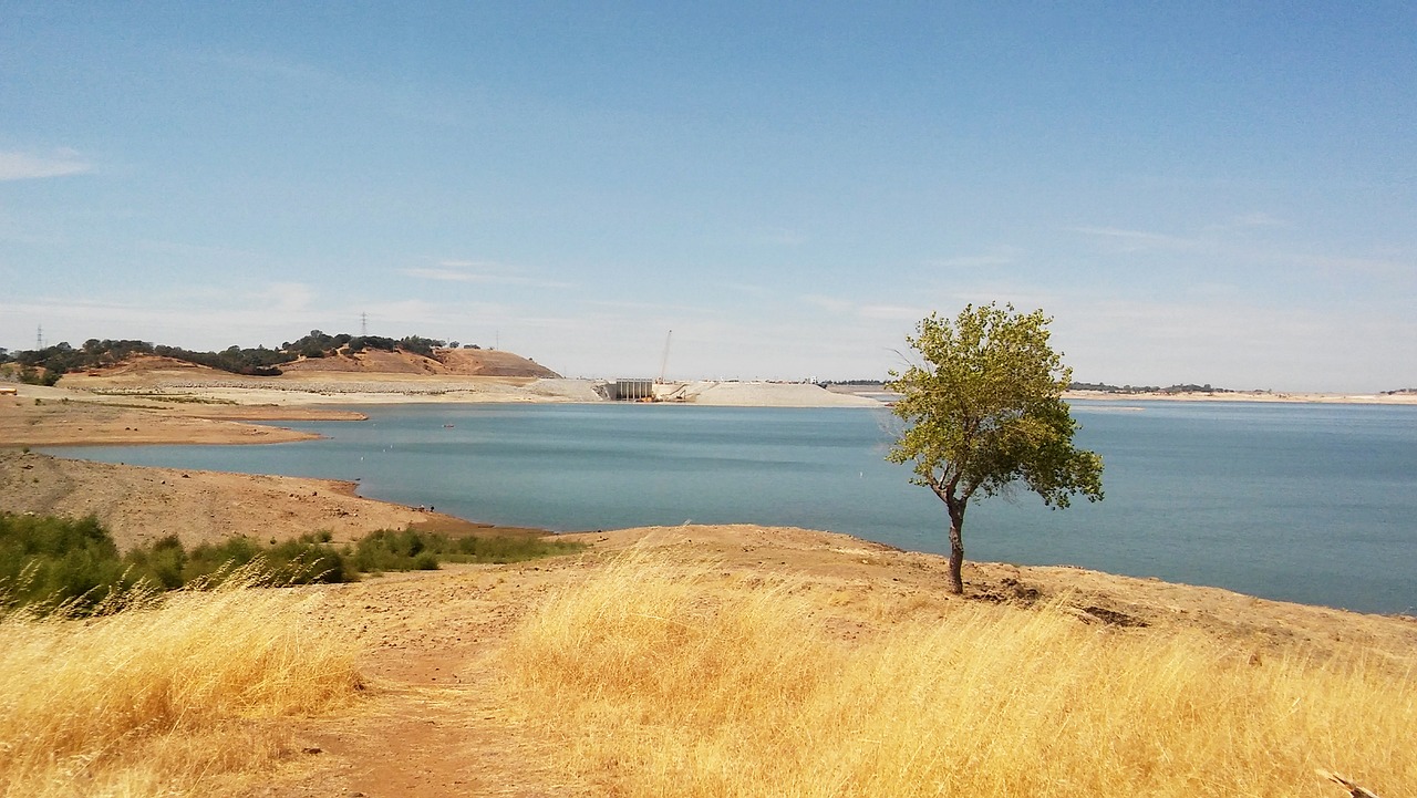 folsom lake folsom dam water free photo