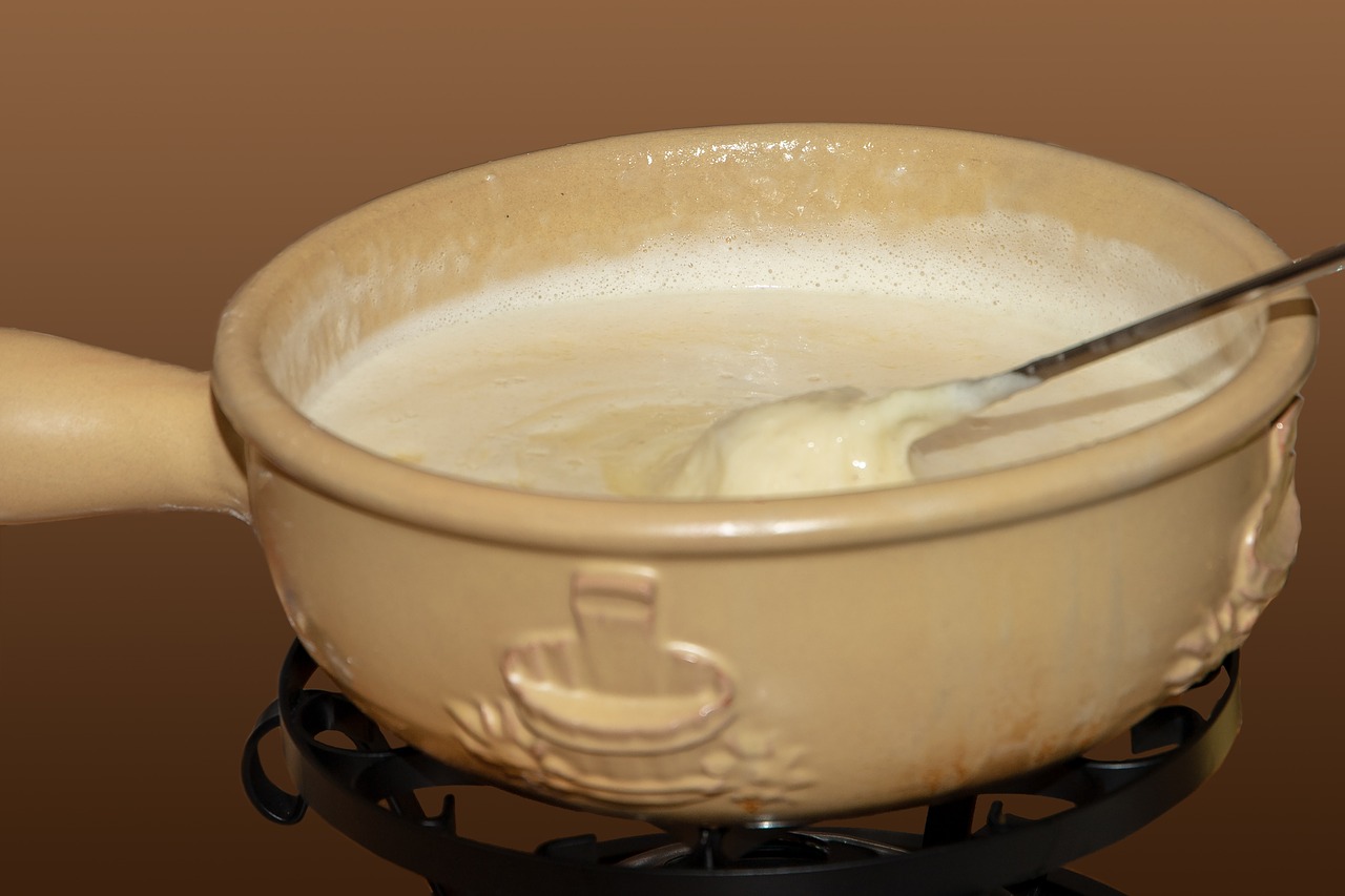 fondue  fondue pot  cheese free photo