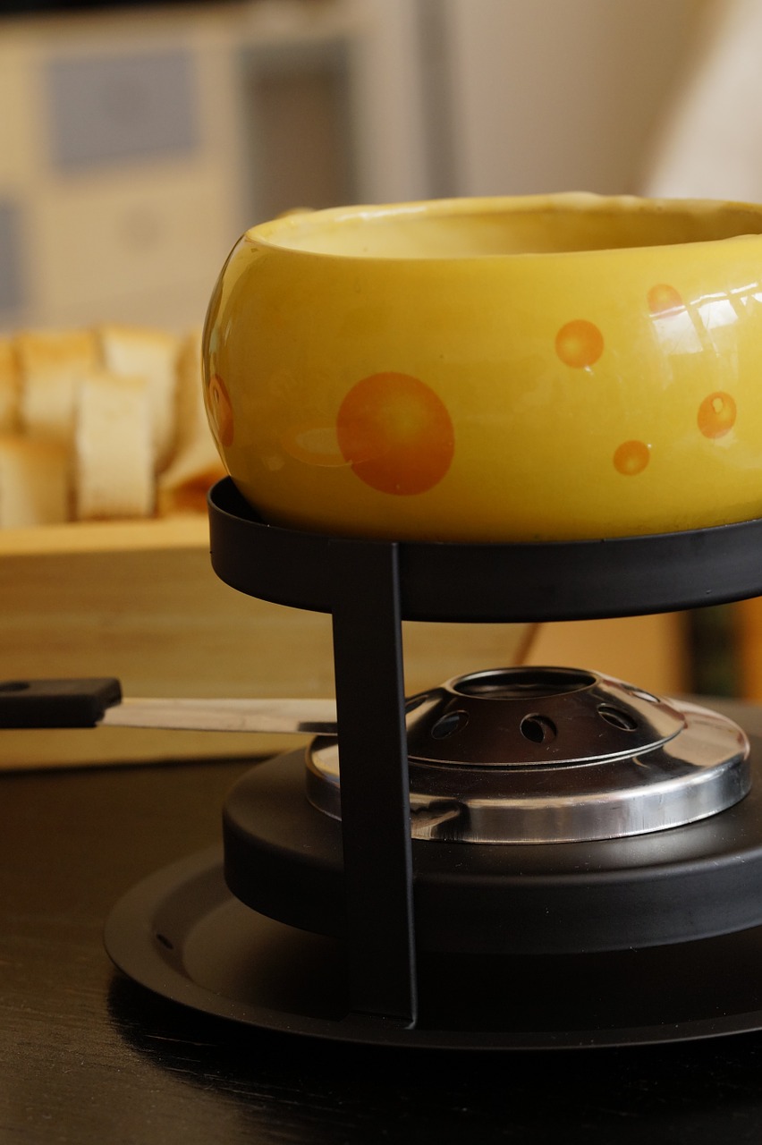 fondue swiss fondue cheese free photo
