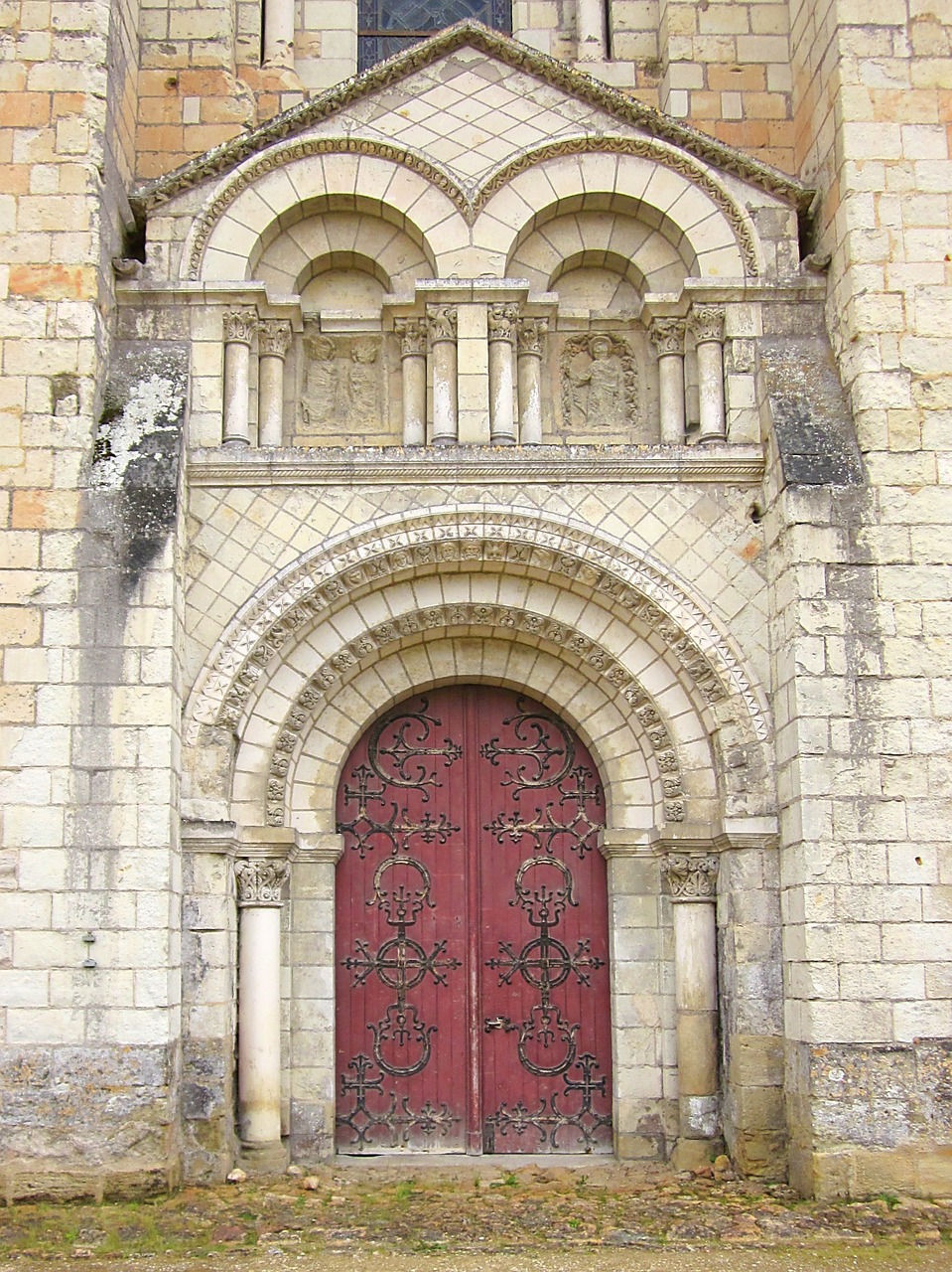 fontevraud abbey portal france free photo