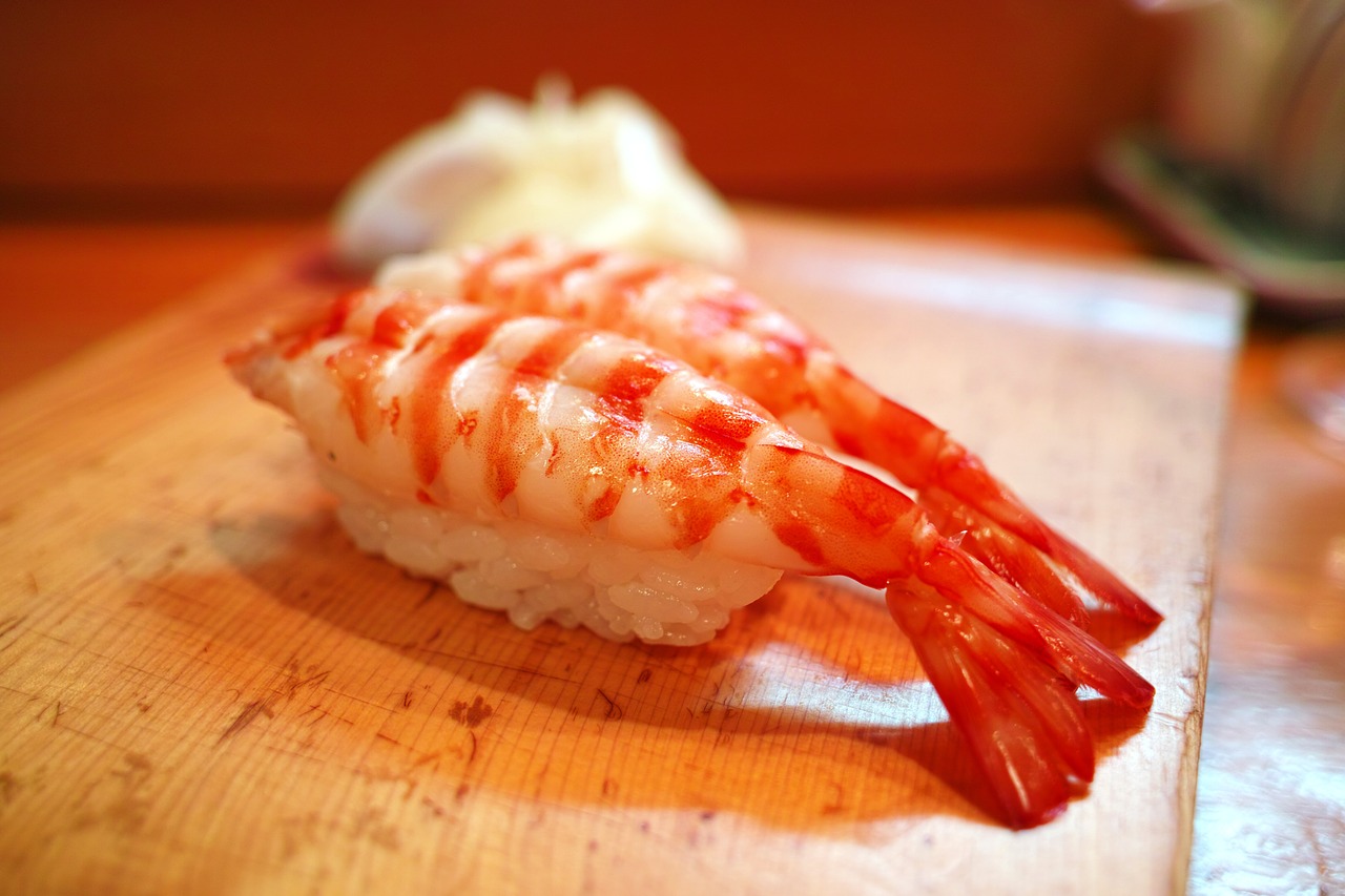 food sushi shrimp free photo