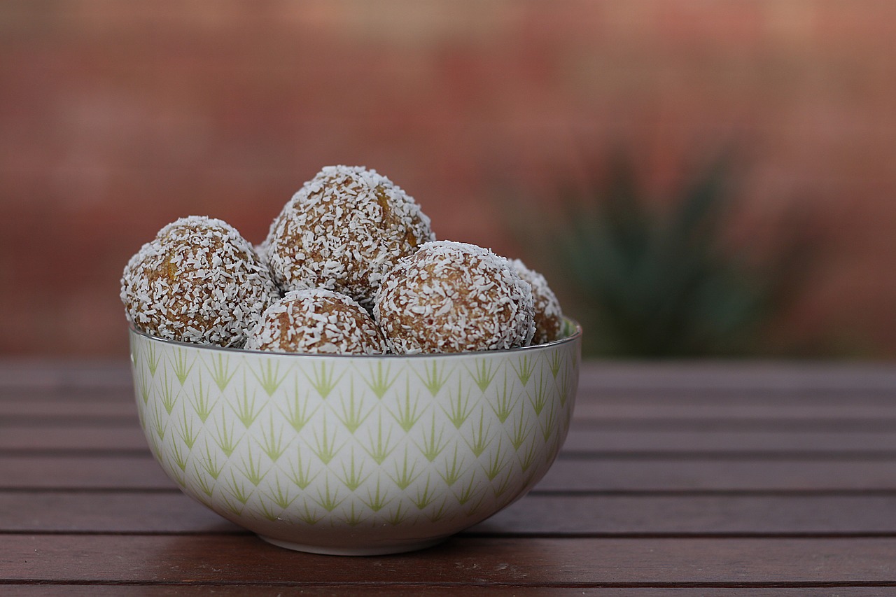 food protein balls snacks free photo