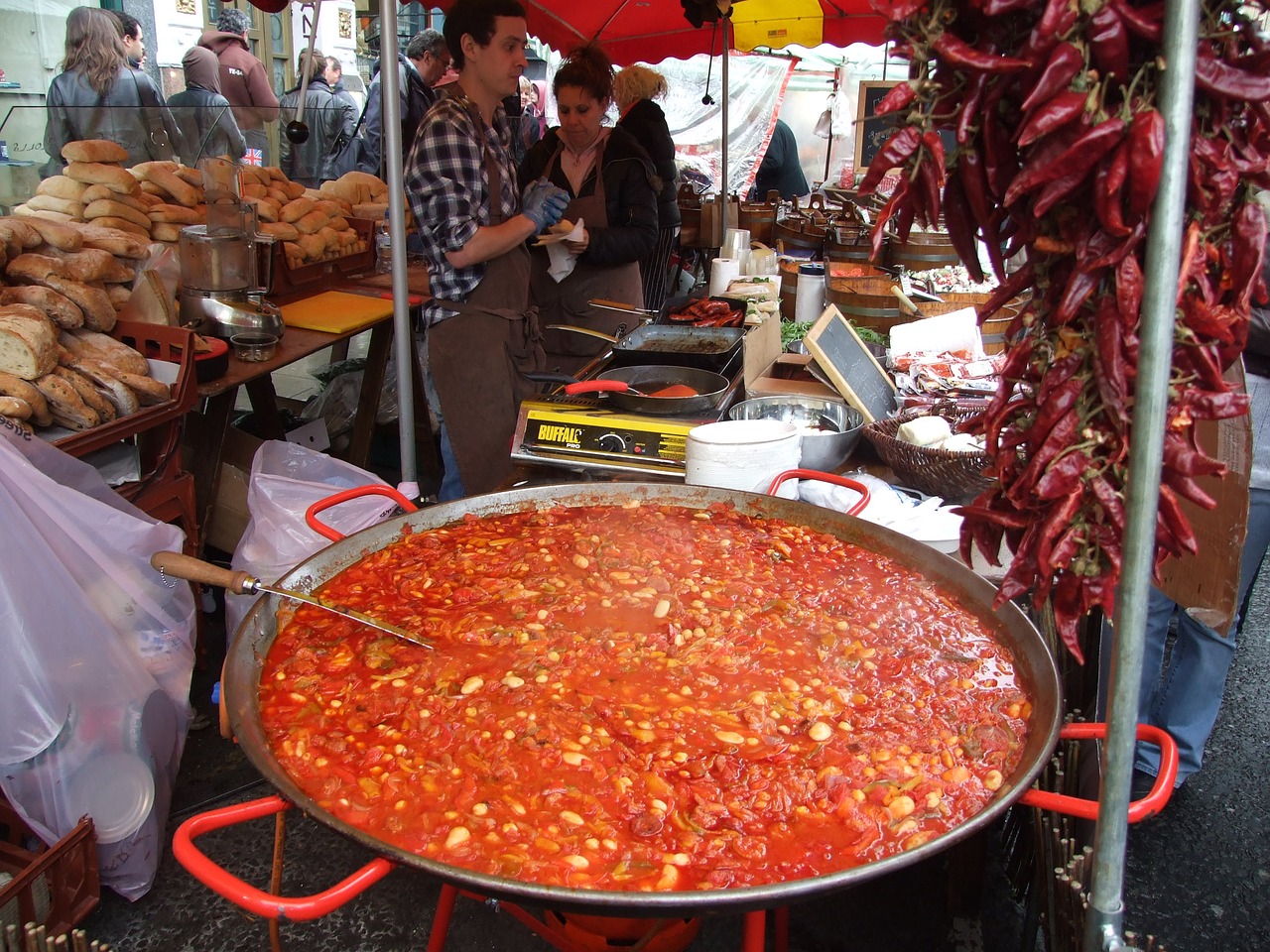 street food market big pan free photo