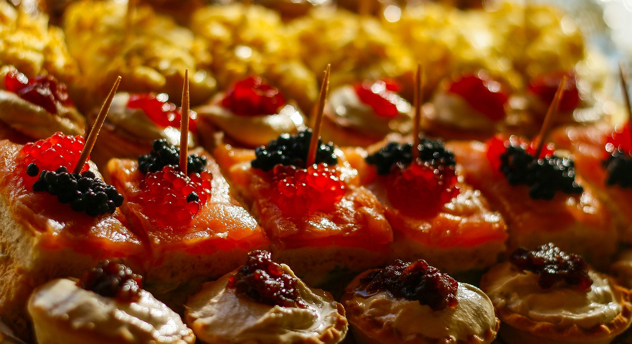 food canapes bread free photo