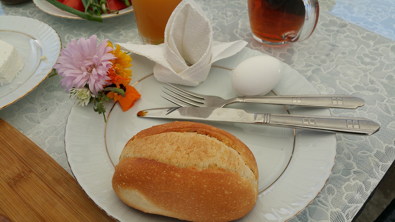 food table plate free photo