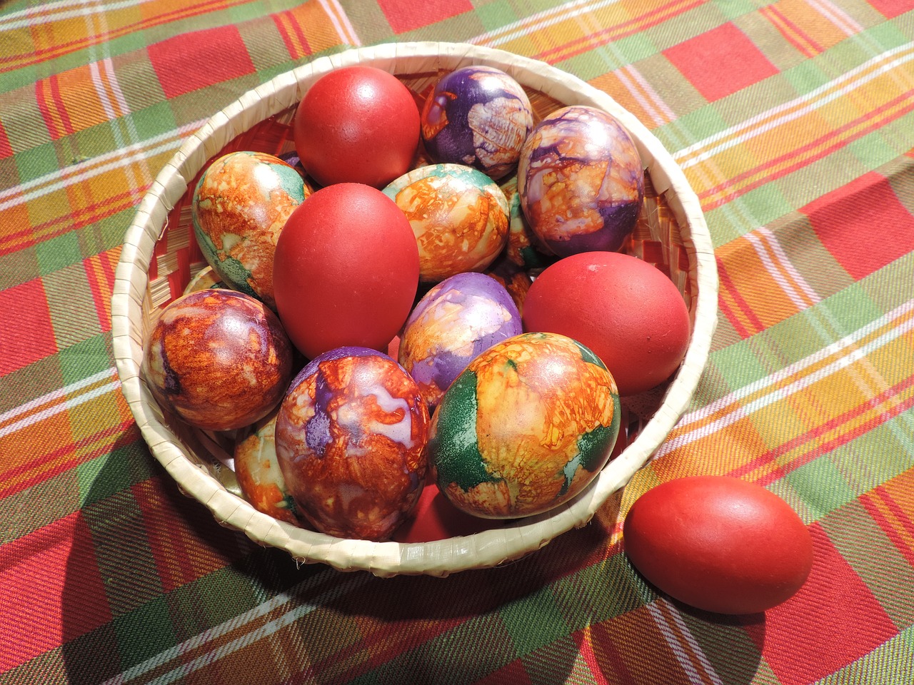 food  basket  easter free photo