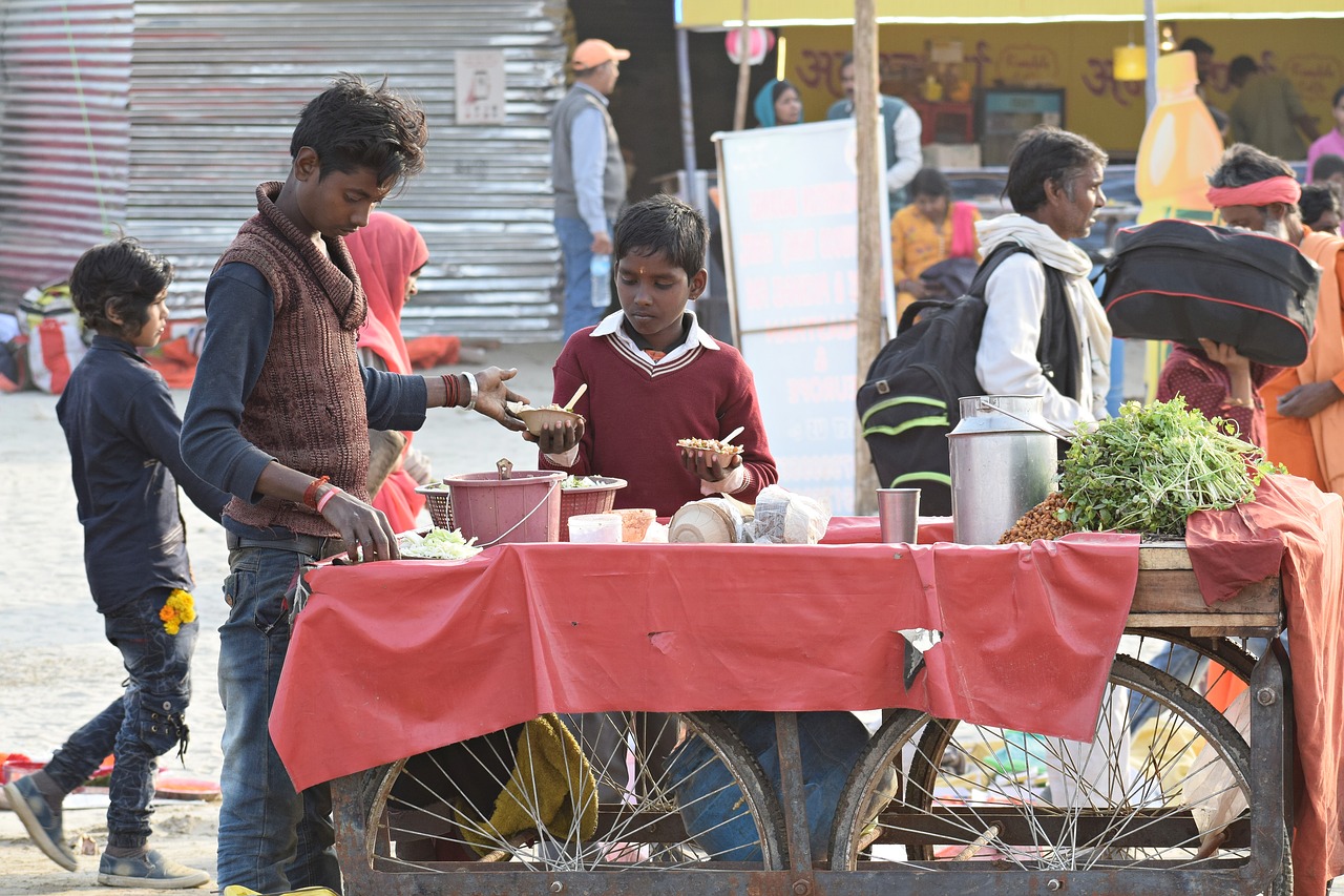 food  vendor  market free photo