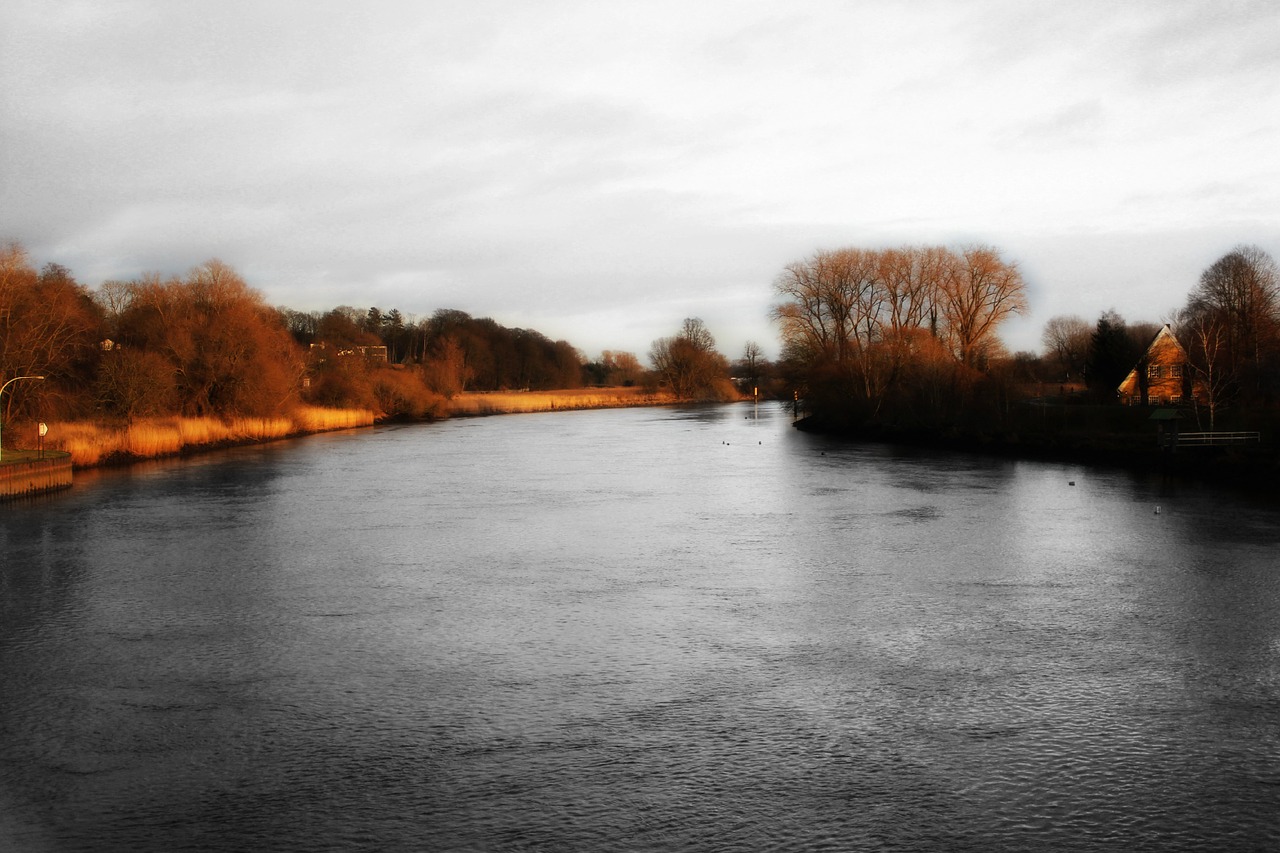 foot water sky free photo