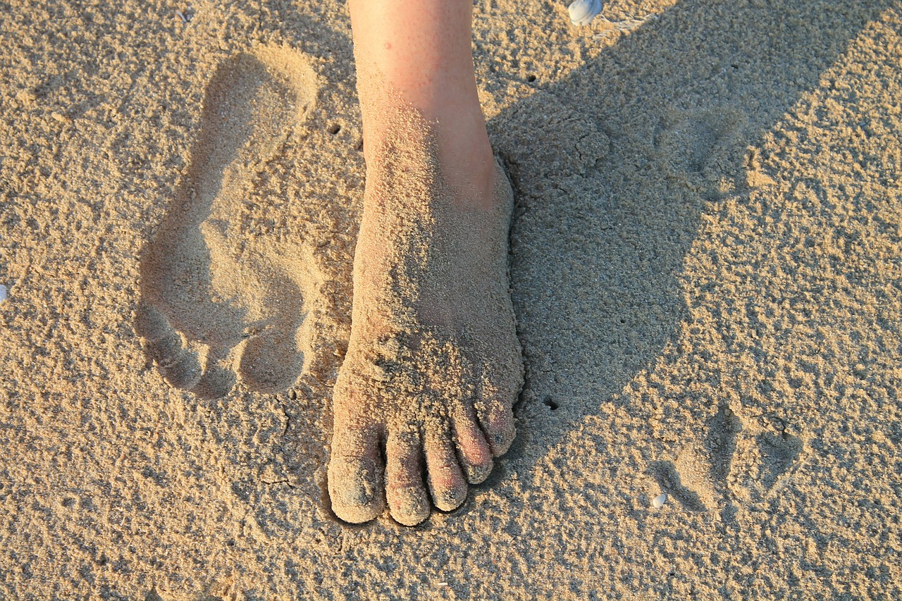 foot sand footprint free photo