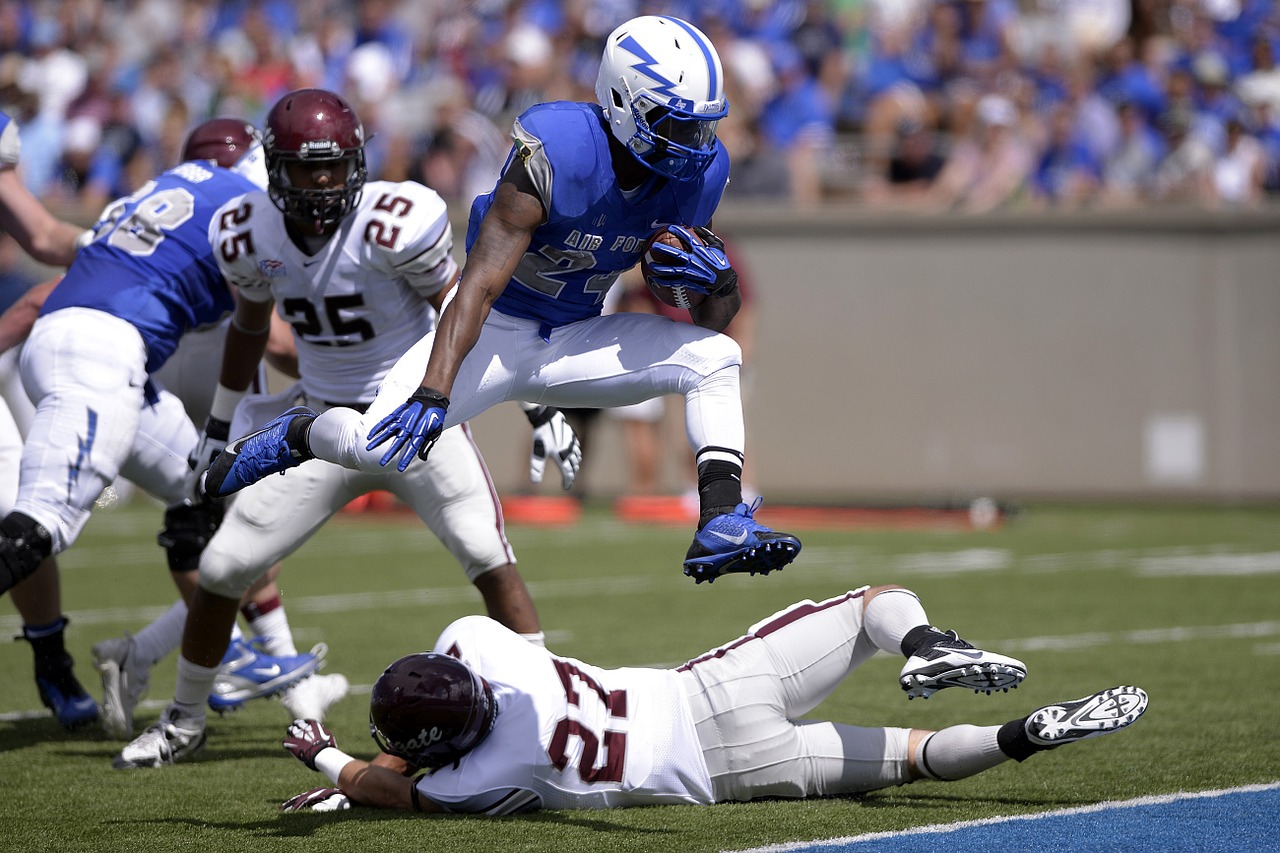 football game runner free photo