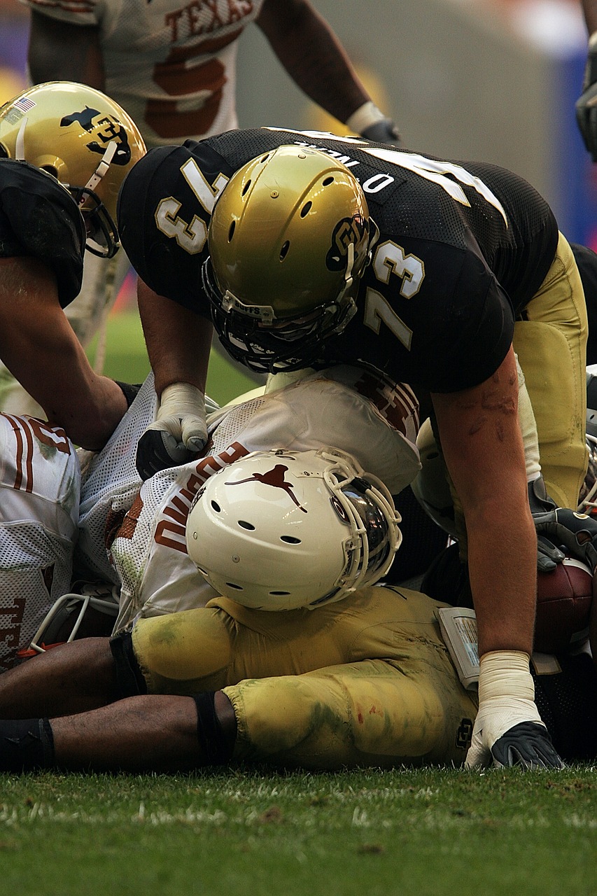football pile up action free photo
