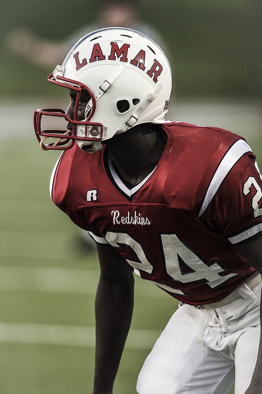 football defensive back player free photo