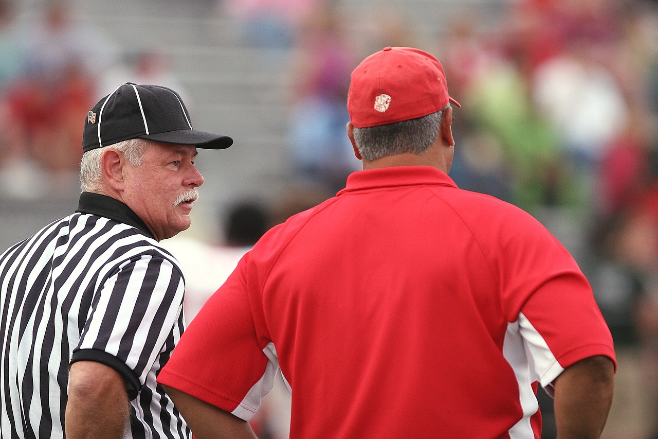 football referee coach free photo