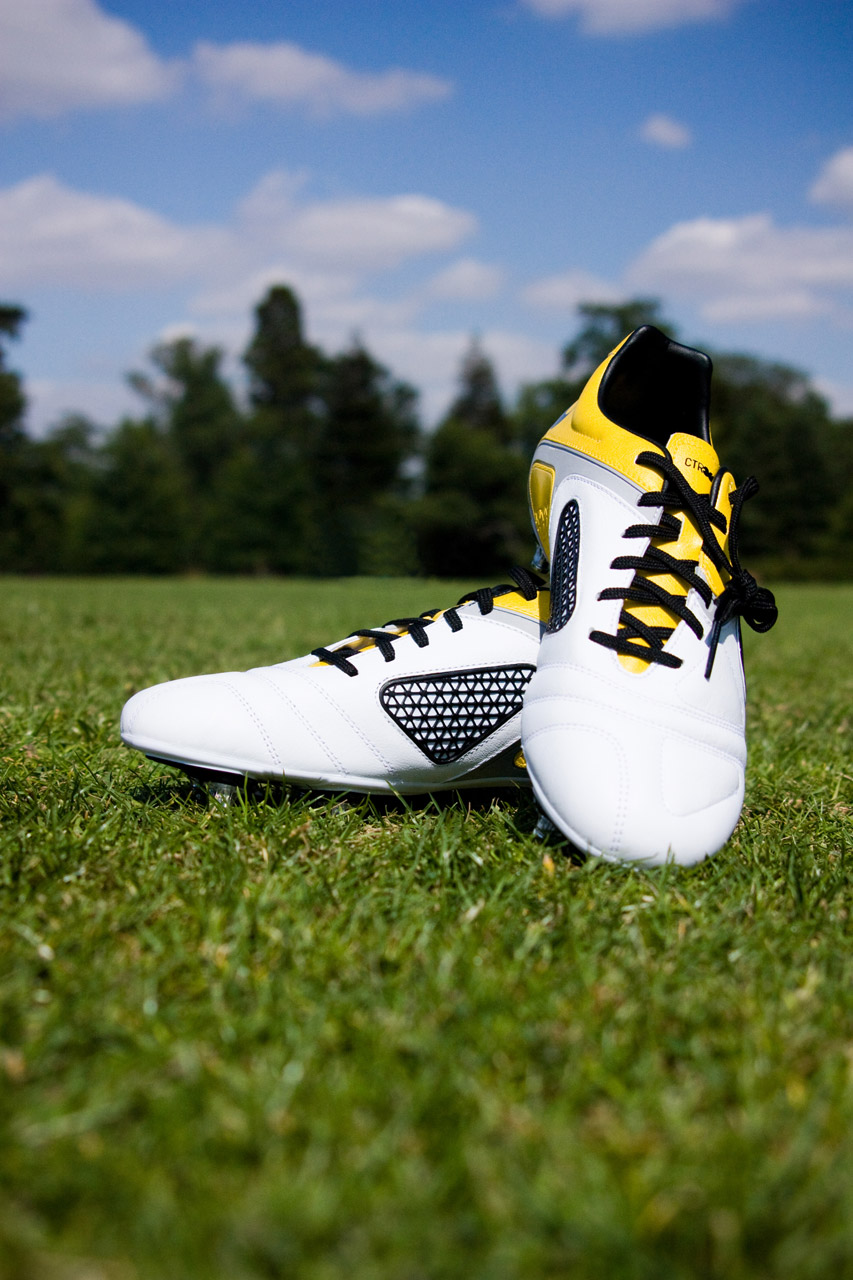 Download free photo of Football,boots,shoes,sport,field - from needpix.com