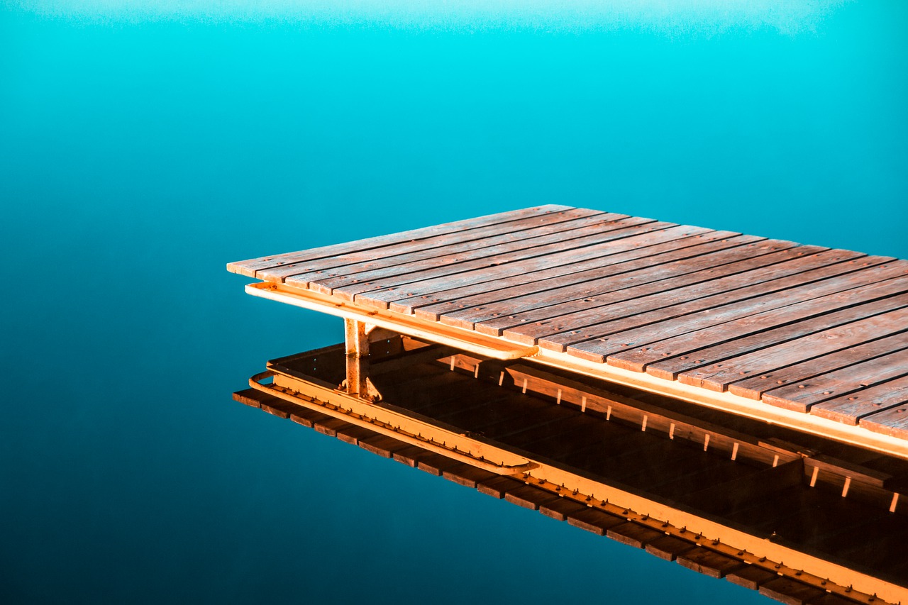 footbridge  water  the pier free photo