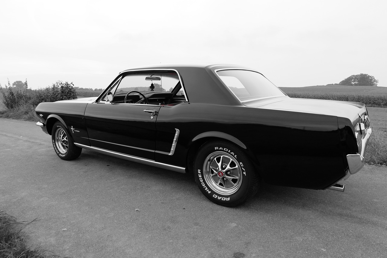 ford mustang coupe free photo