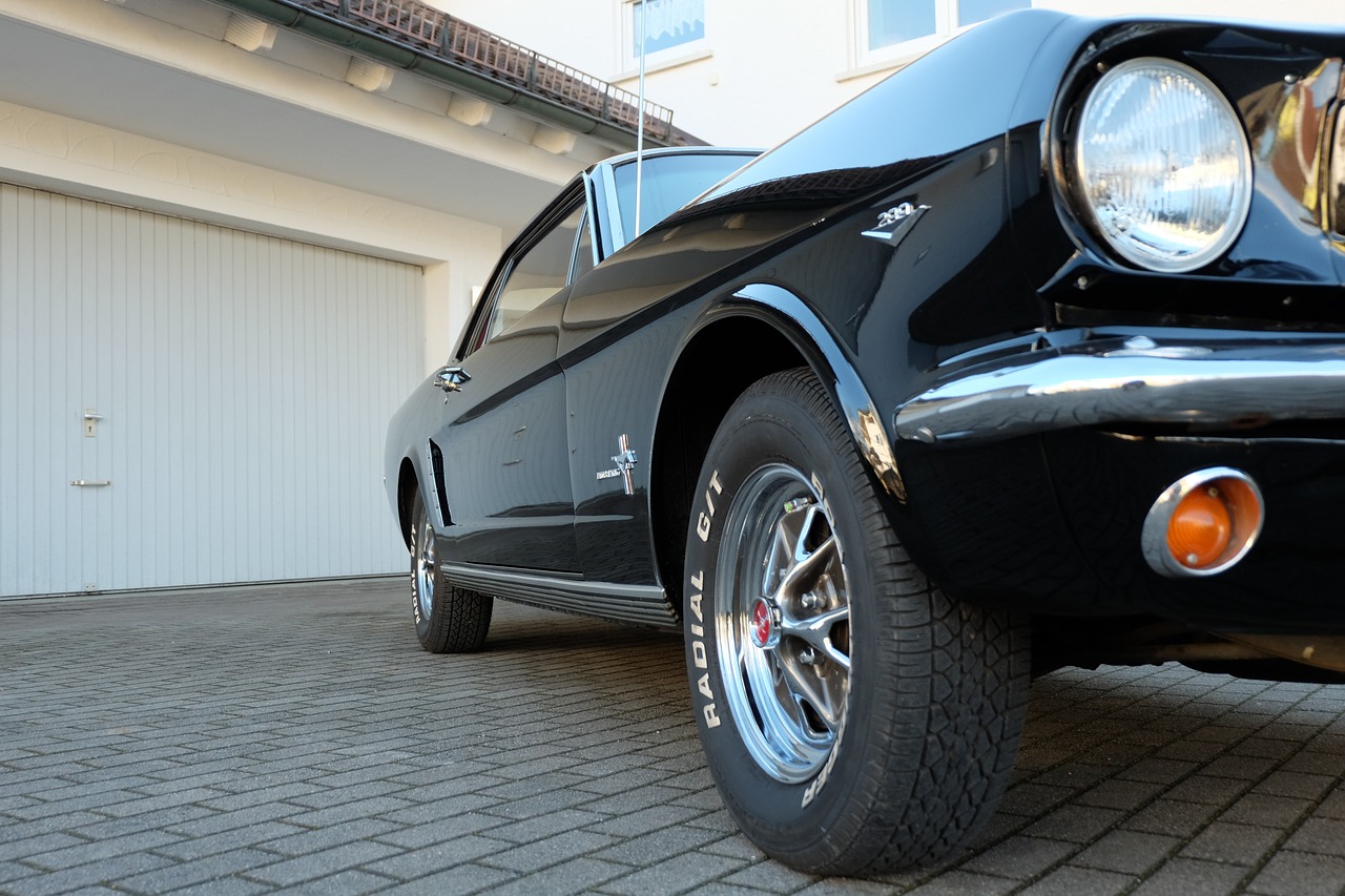 ford mustang coupe free photo