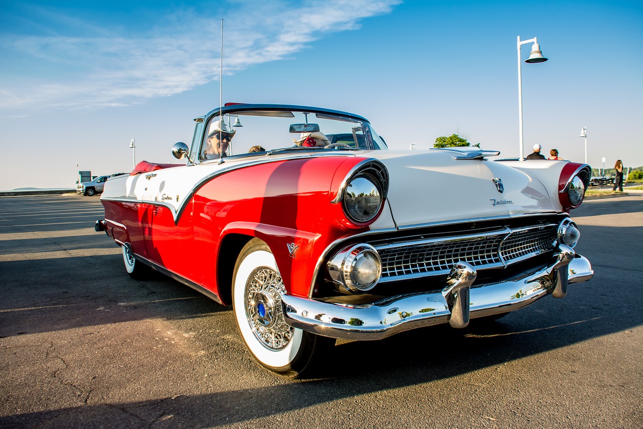 ford fairlane classic free photo