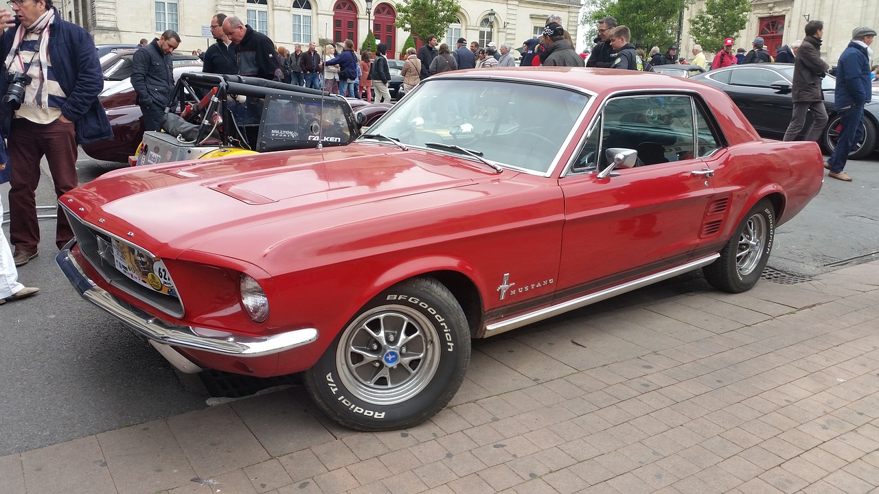 ford mustang laon free photo