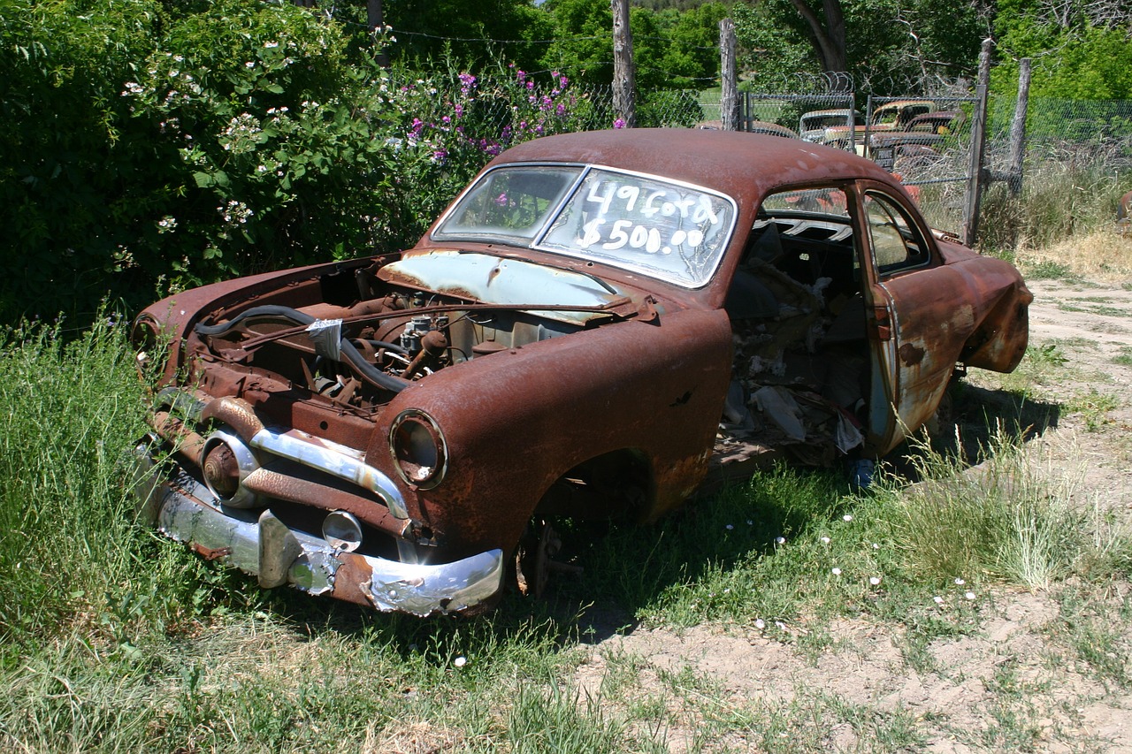 ford abandoned car free photo