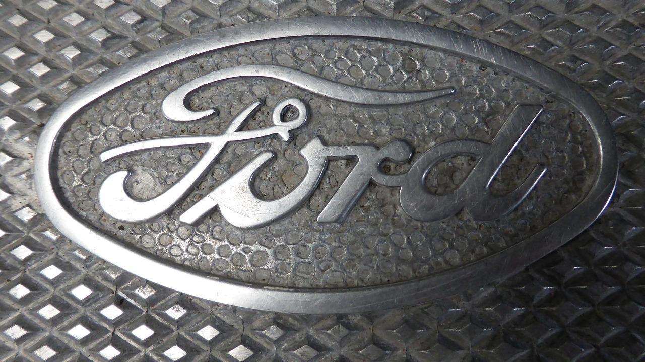 ford logo plaque free photo