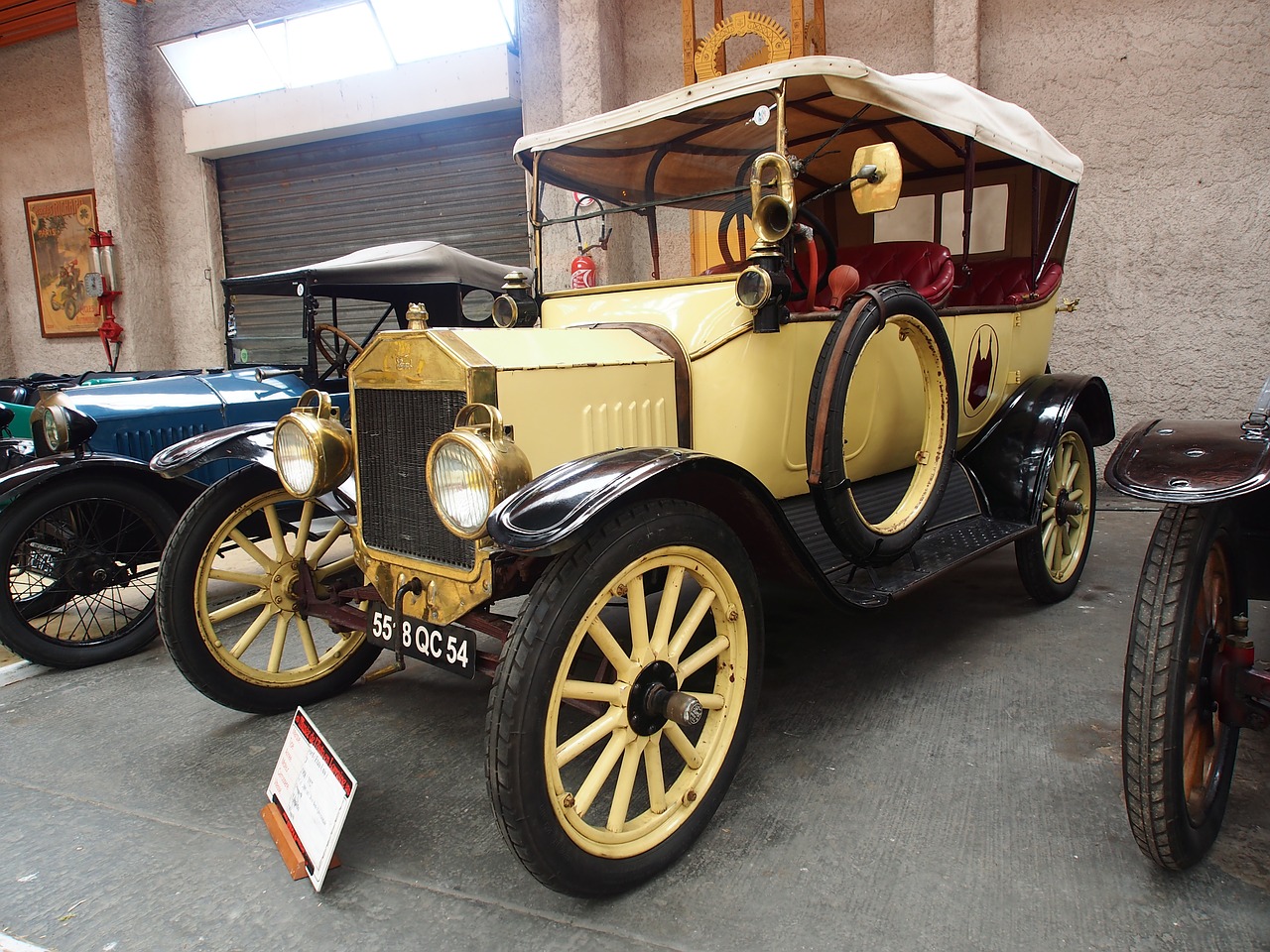 ford automobiles cylinder free photo