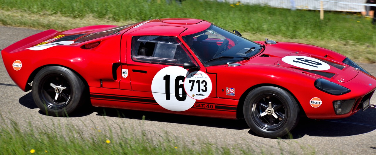 ford gt 40  hillclimb  sports car free photo