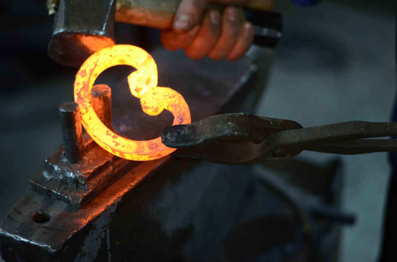 forge  forging  fire free photo