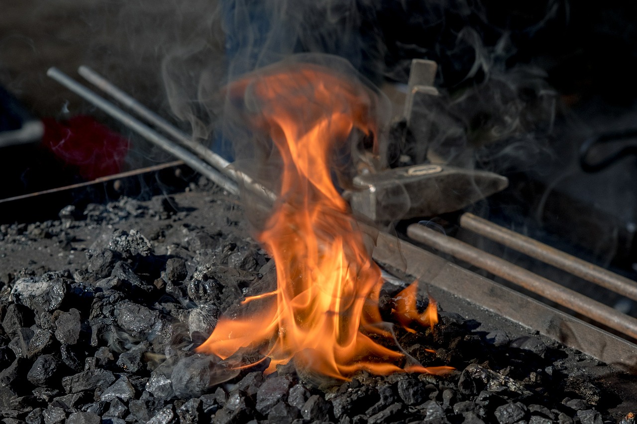 forge fire iron free photo
