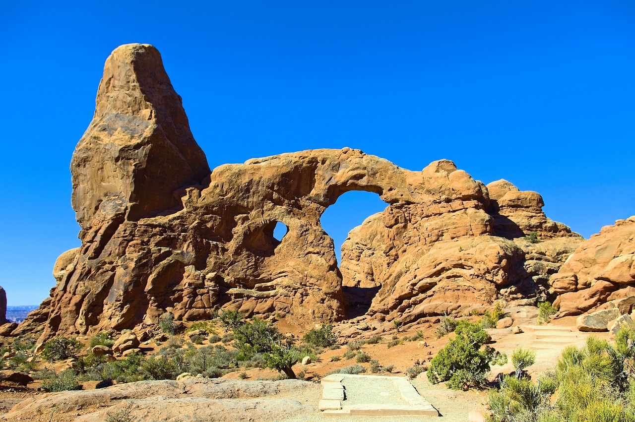 formation of turret arch  arches national park  landscape free photo