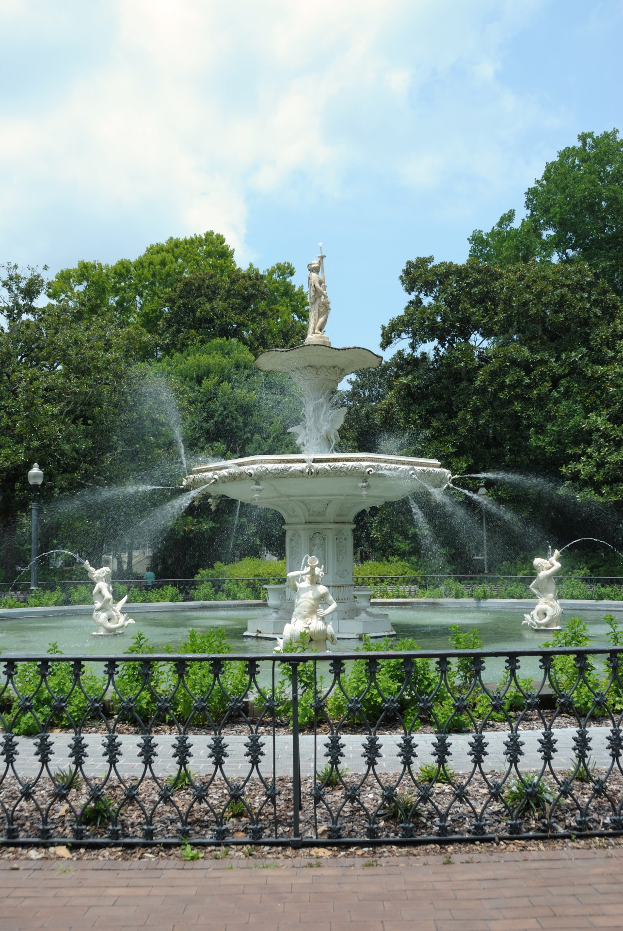 forsyth park savannah georgia free photo