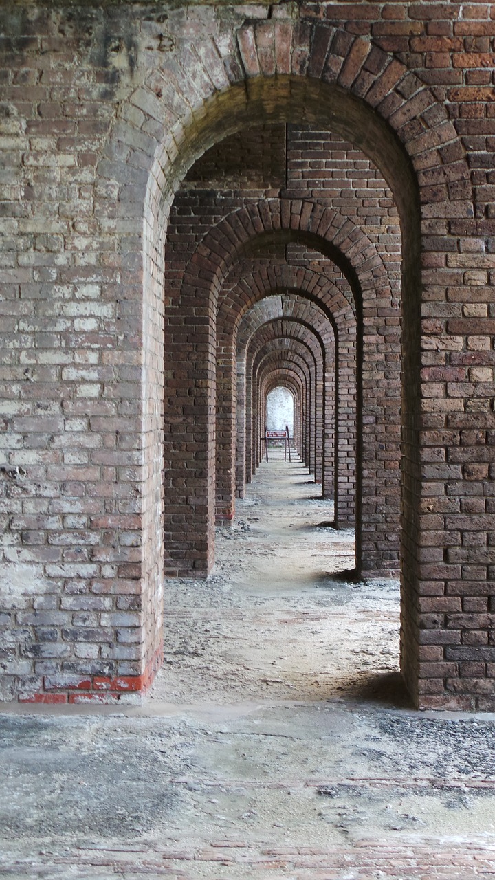 fort tunnel bricks free photo