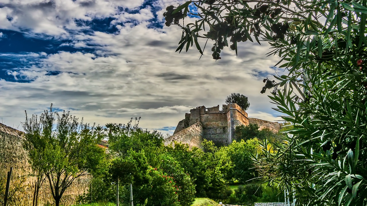 fort italy architecture free photo