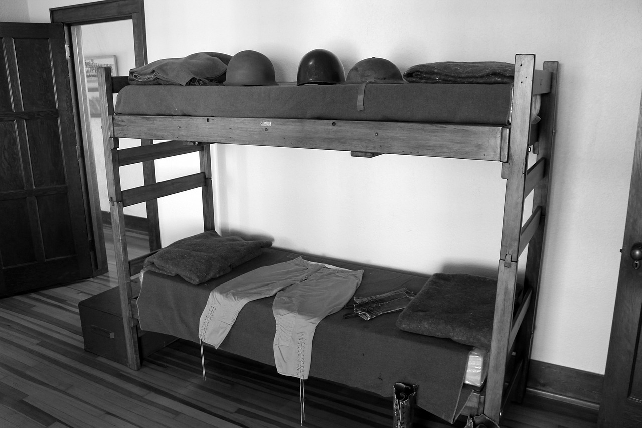 fort reno oklahoma bunk beds free photo