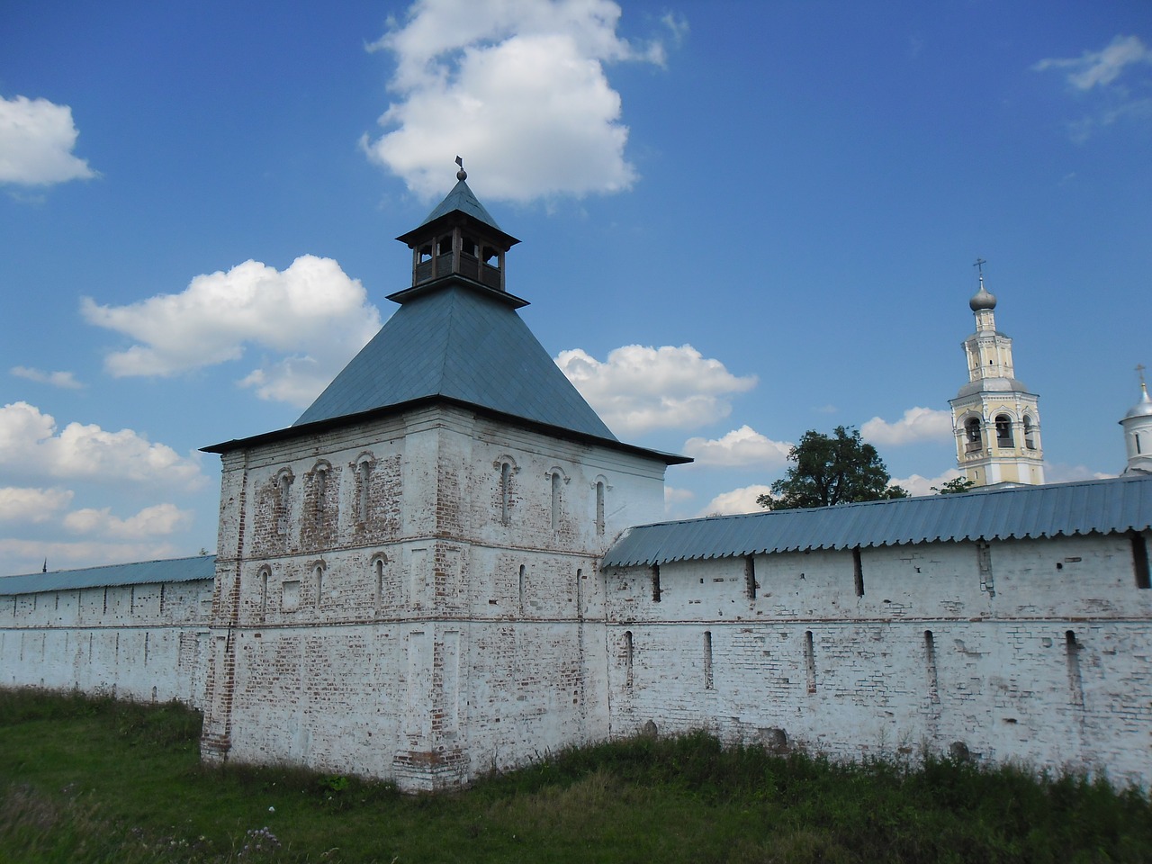 fortress the kremlin fortification free photo