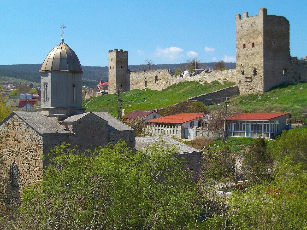 fortress theodosius church free photo