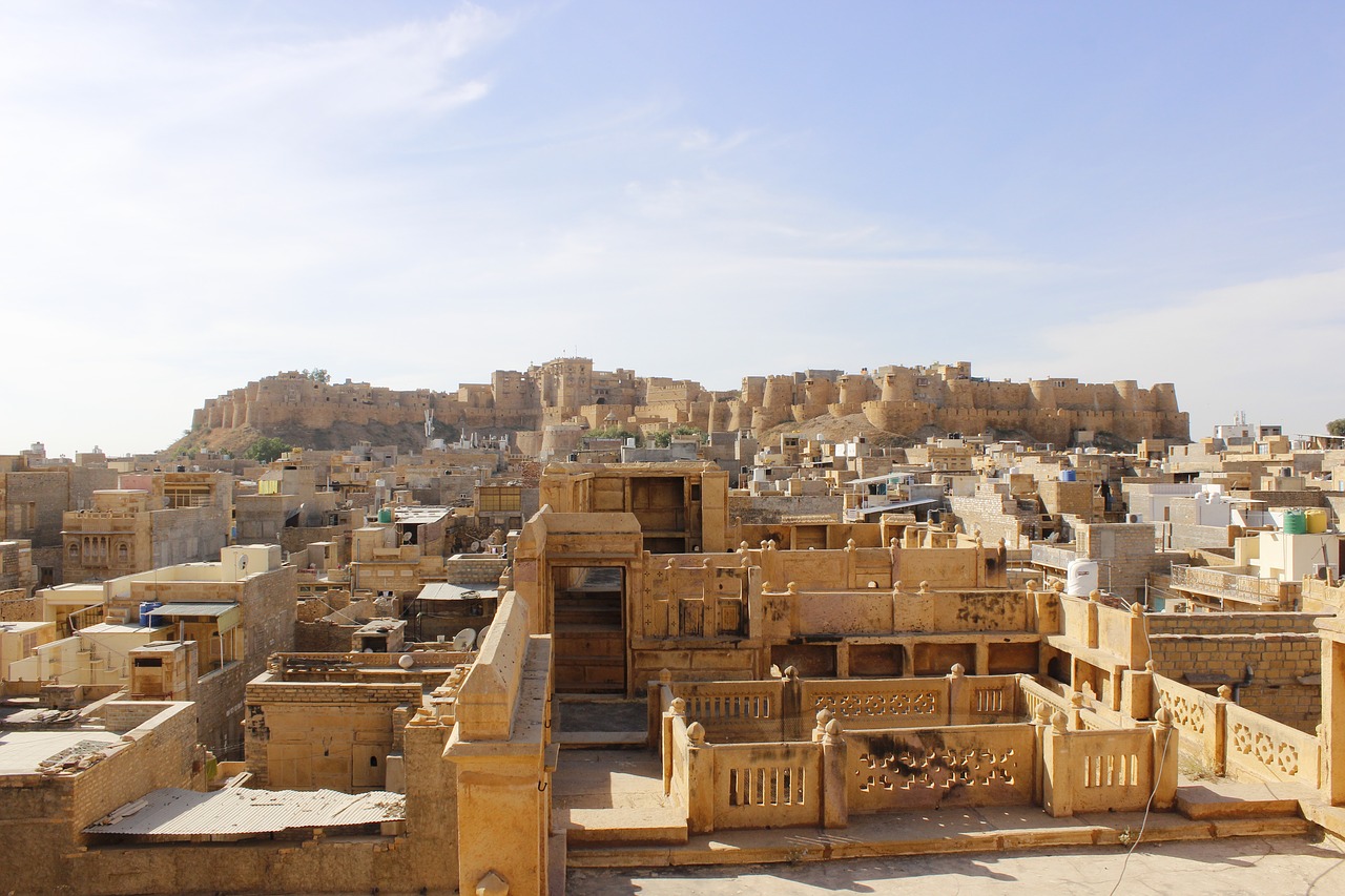 forts  places  jaisalmer free photo