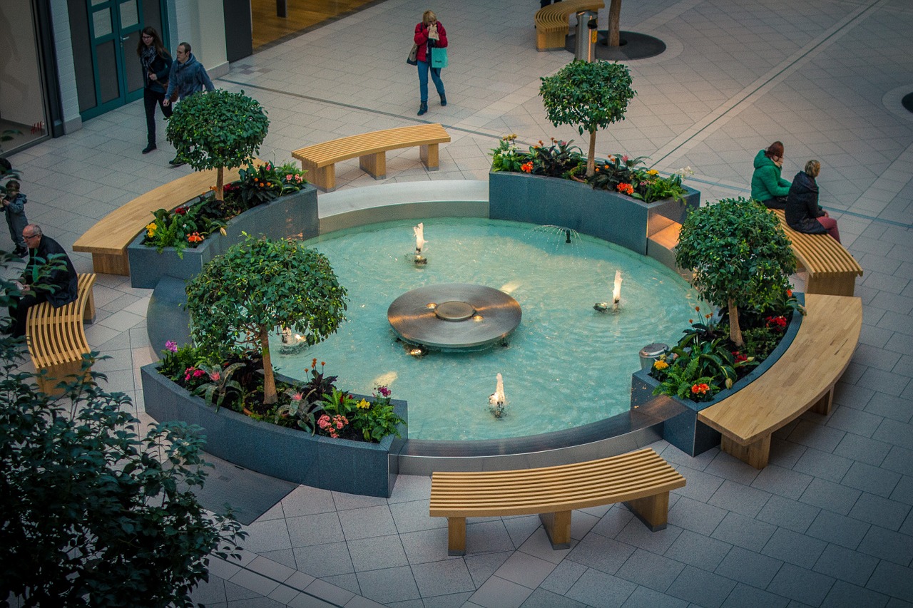 fountain mall shopping free photo