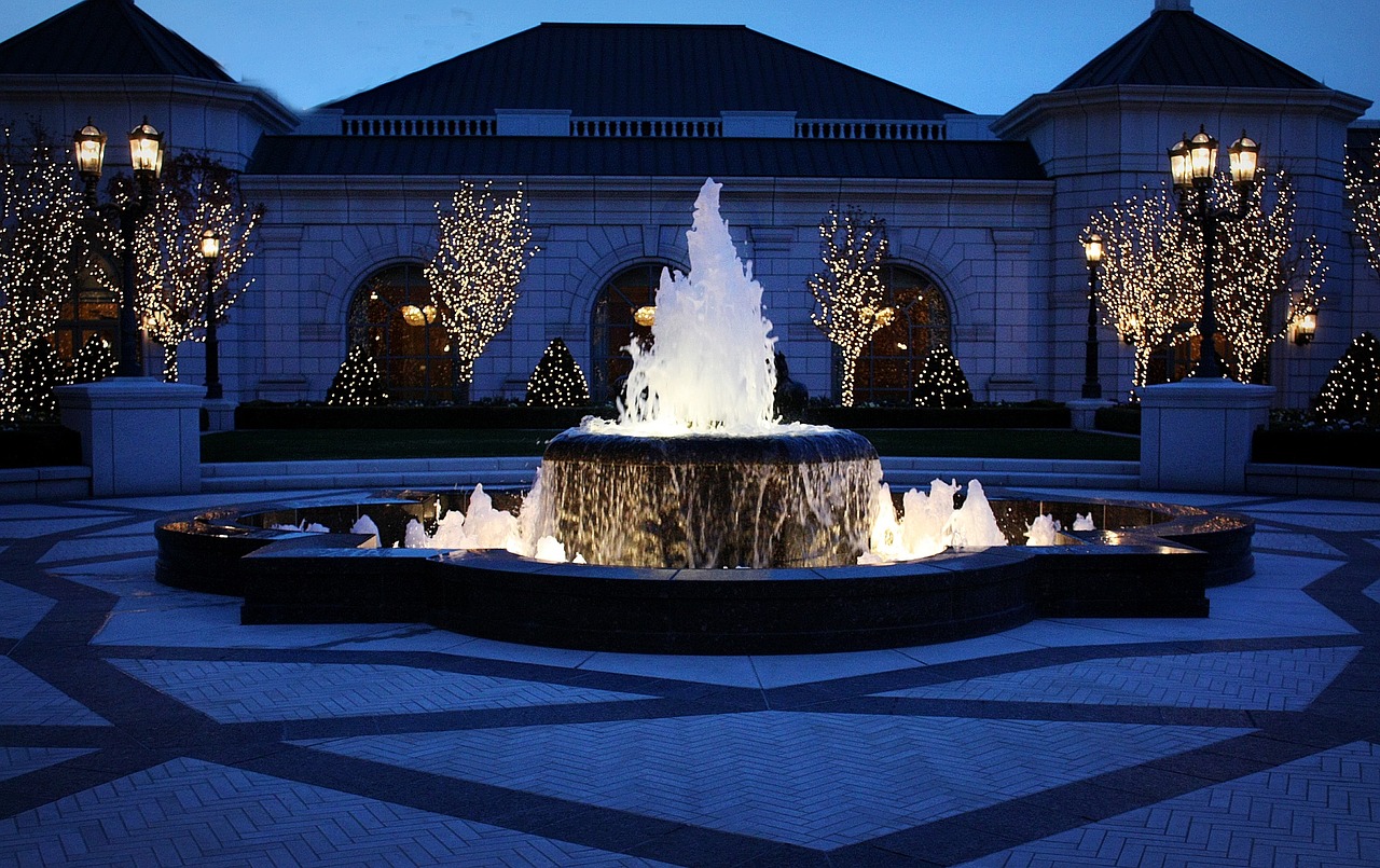 fountain night time architecture free photo