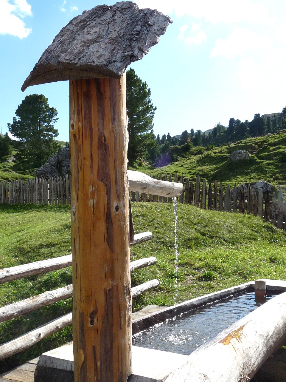 fountain dolomites alm free photo