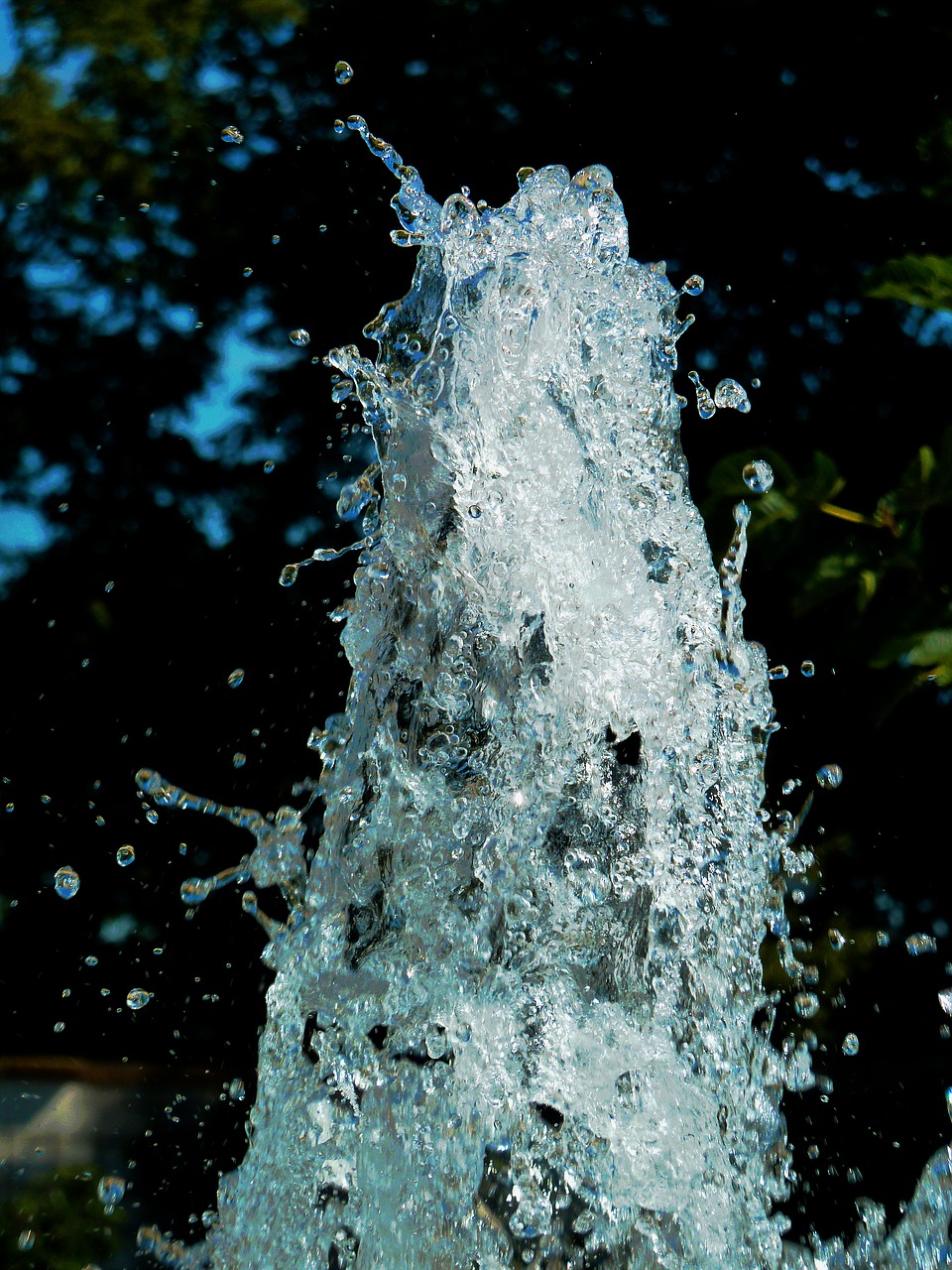 fountain water water splashes free photo