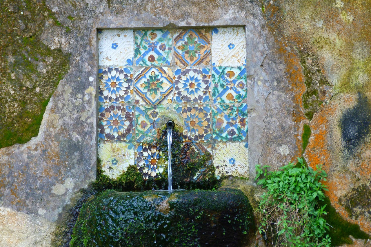 fountain water flow free photo