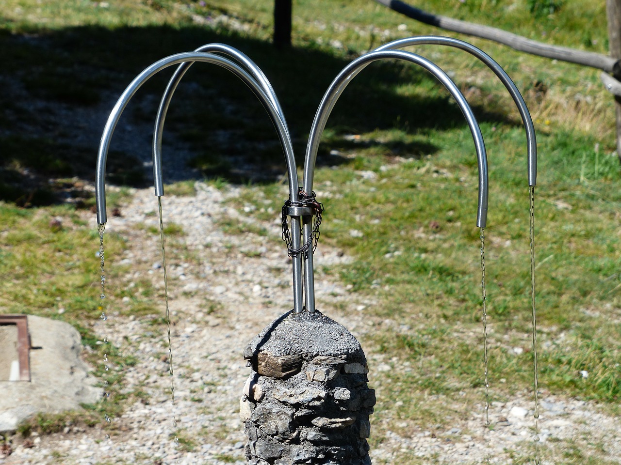 fountain stone fountain water free photo
