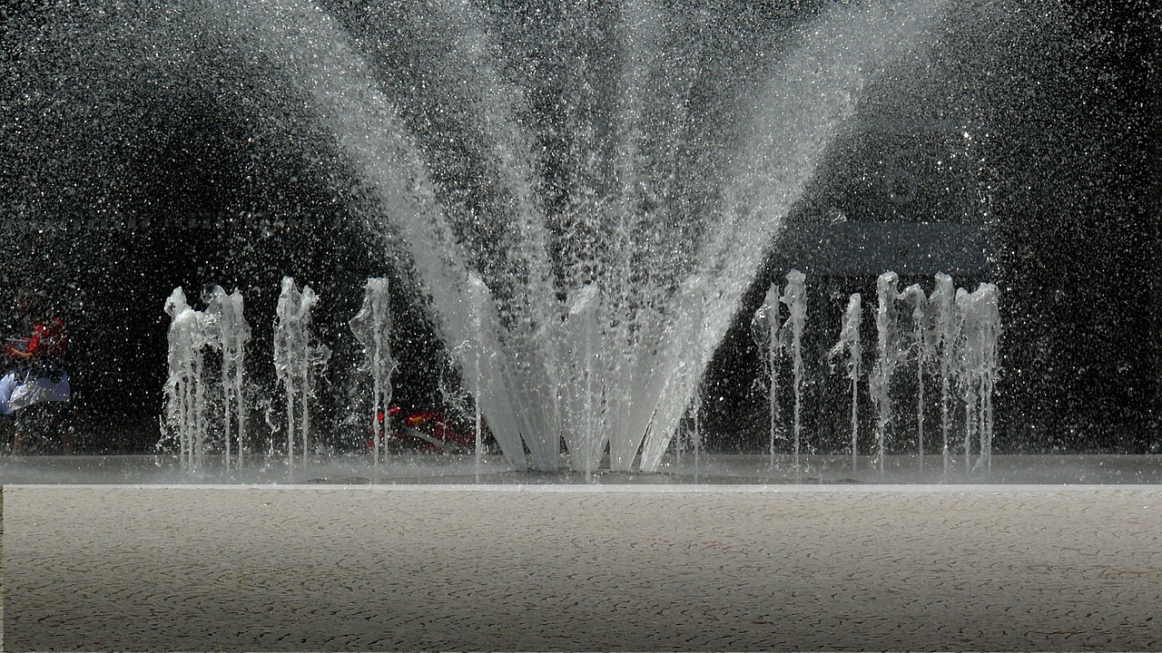 fountain water water games free photo