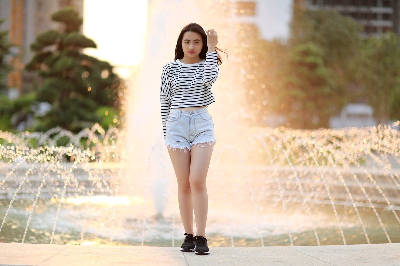 fountain girl young free photo