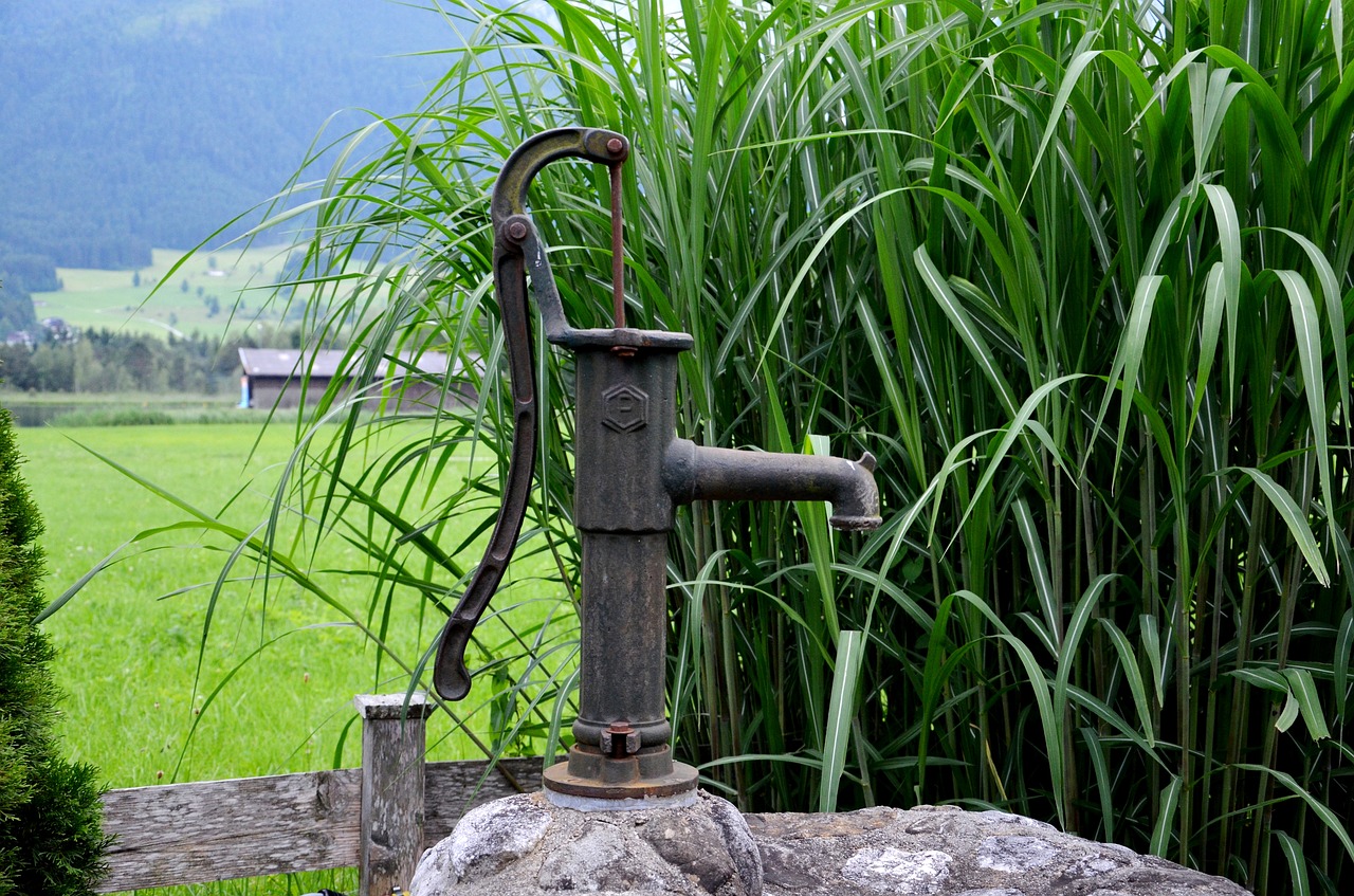 fountain pump water free photo