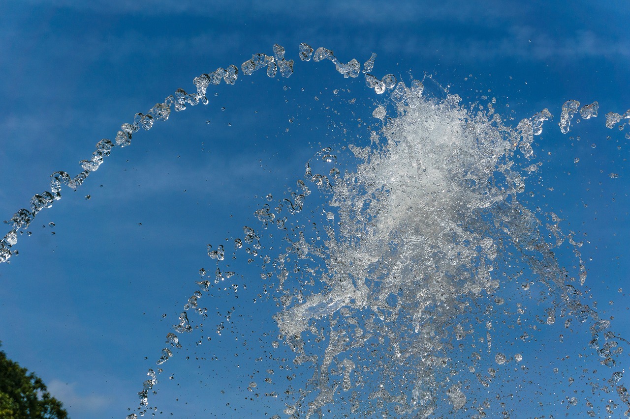 fountain water sky free photo