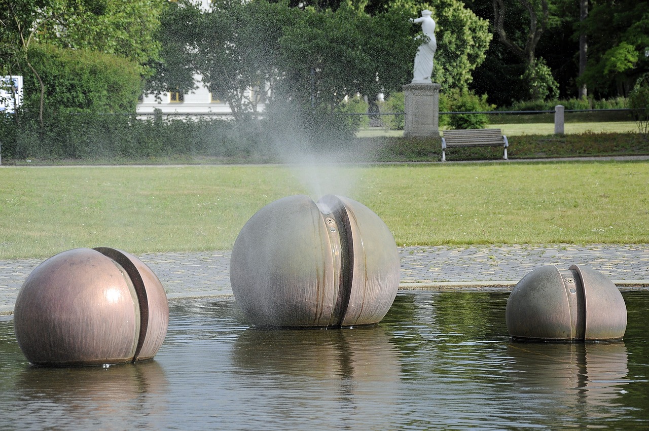 fountain water water feature free photo