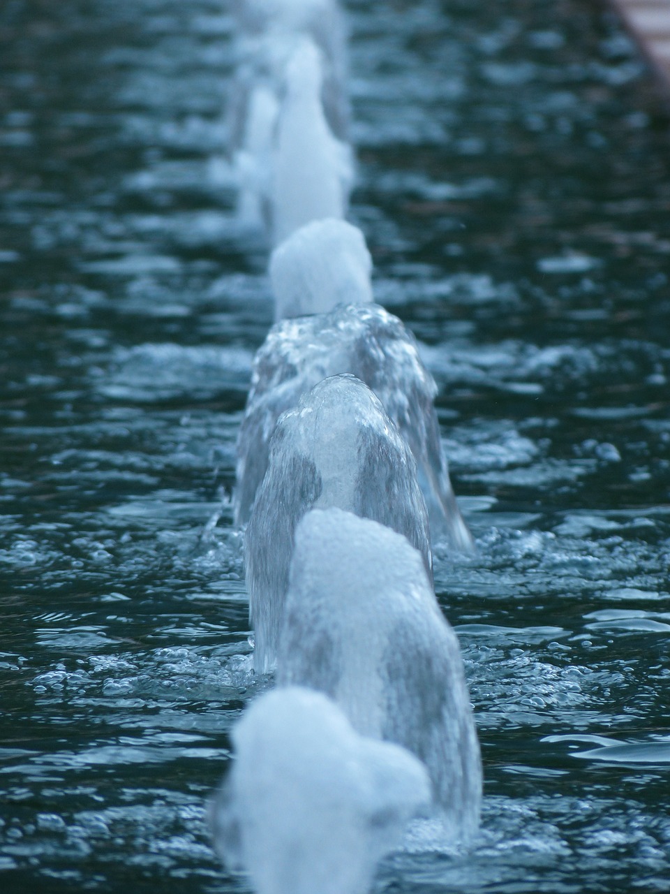 fountain water water games free photo